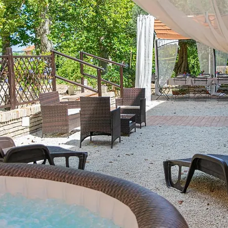 Casa vacanze In With Wifi Macerata