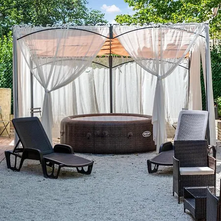 Casa vacanze In With Wifi Macerata