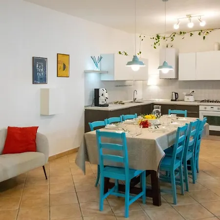 In With Wifi Casa vacanze Macerata