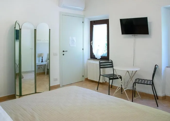 In With Wifi * Macerata